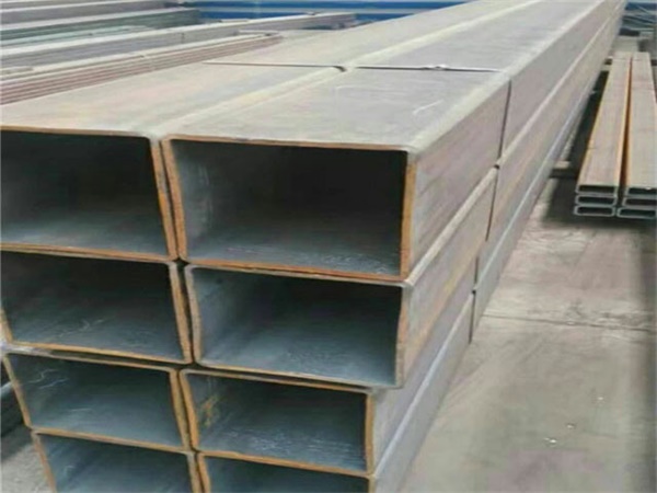 通渭<font style='color:red'>Q355B无缝方管</font>大厂出货